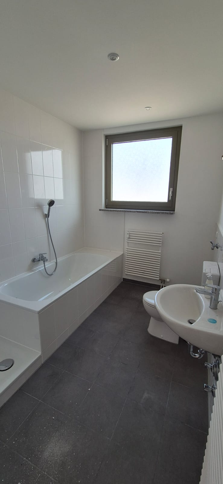 Wohnung Garching Hochbrueck Badezimmer