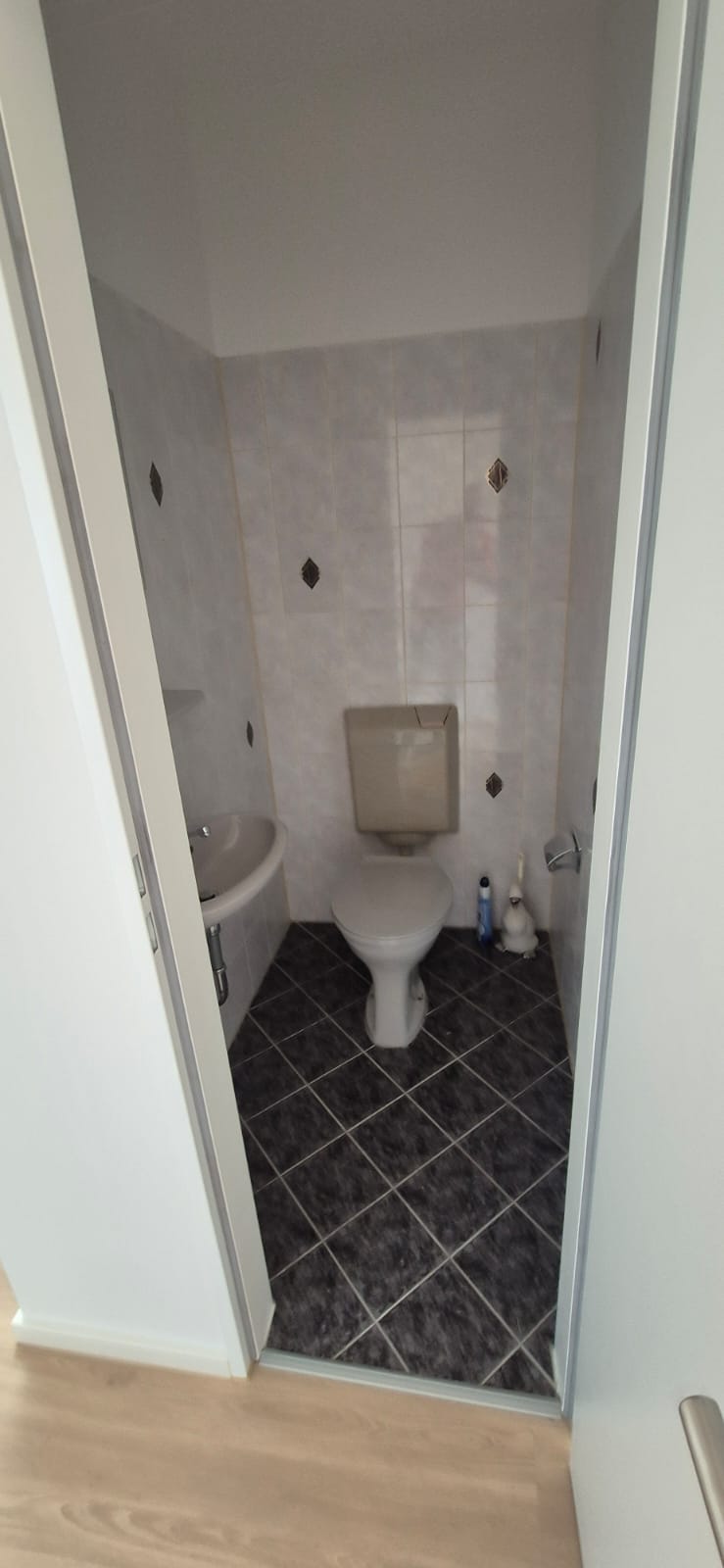 Wohnung Garching Hochbrueck Toilette 3